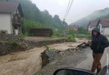 Izlile se reke u Krupnju, više od 10 kuća poplavljeno