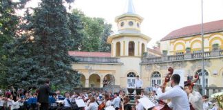filharmonija mladih u banji koviljaci