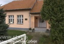 Prave i prodaju kolače kako bi renovirali školu