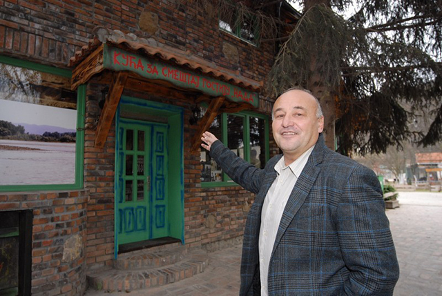 Radio je mnogo poslova, ali je u etno biznis uložio je 1,5 miliona evra