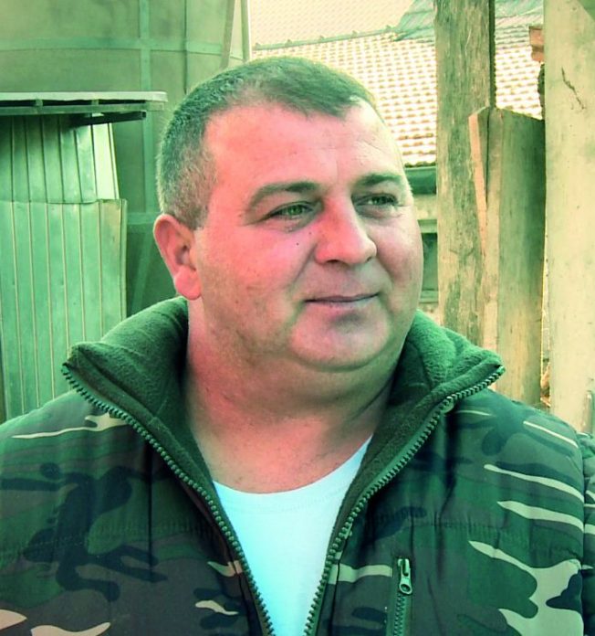 Poljoprivrednik iz Lozničkog polja Duško Sladaković