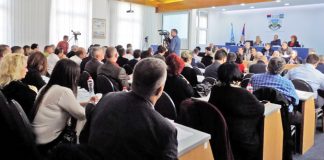 ZASEDANJE SKUPŠTINE GRADA: Odbornici razmatraju predlog Odluke o budžetu grada Loznice za 2019. godinu