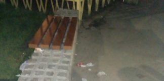 Migranti lome gradski mobilijar