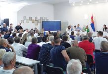 ВЕЛИКО ПОВЕРЕЊЕ У ДРЖАВУ И ПРЕДСЕДНИКА